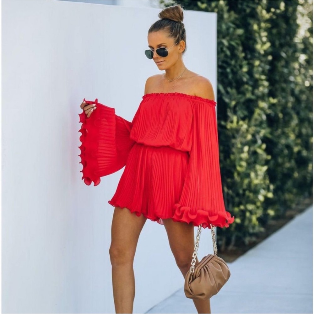 Endless Rose X Revolve Ruffle Sleeve Off The Shoulder Flirty Red Romper Size XS